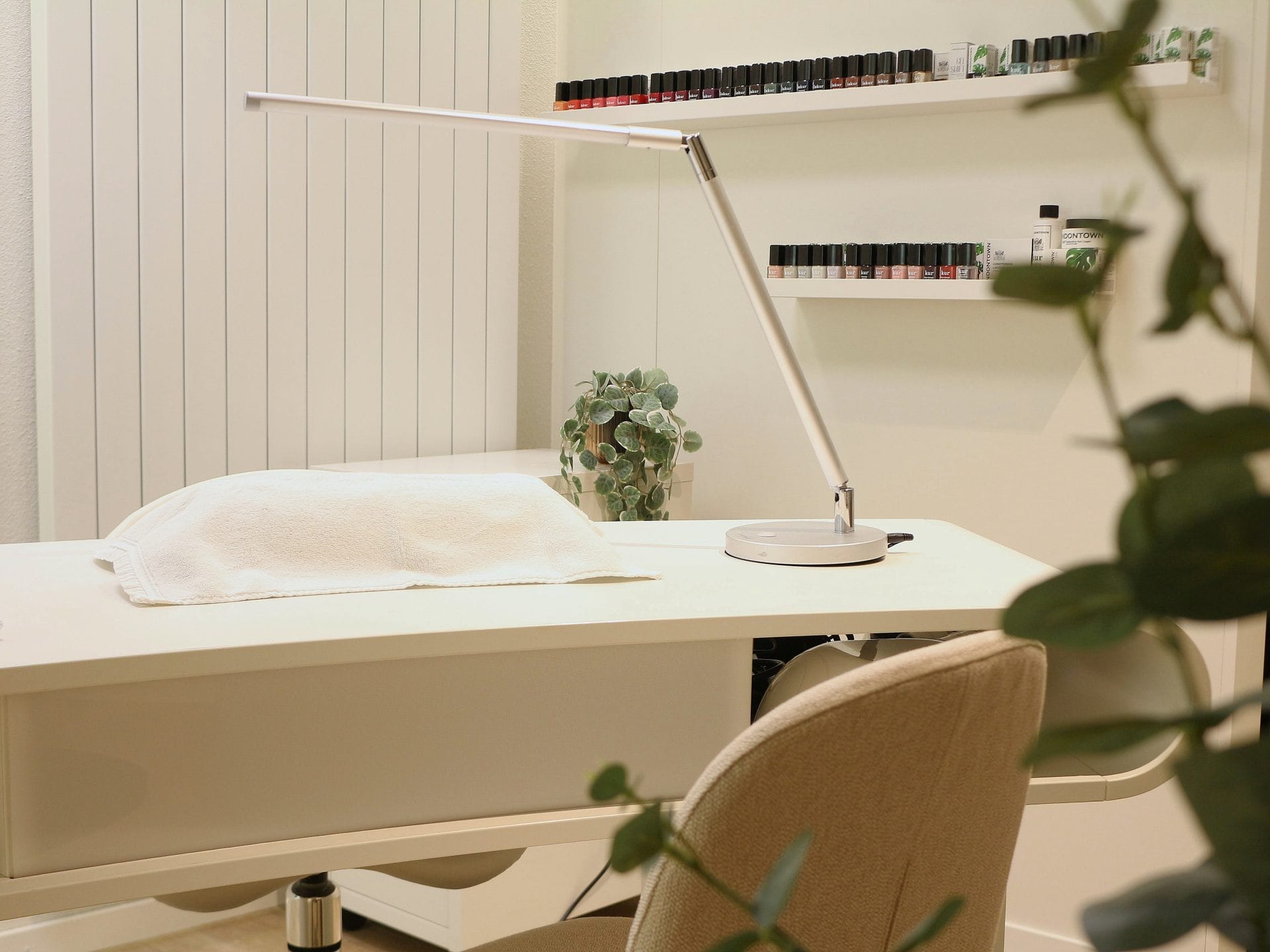 Manicure im Vitalis Care - Serviceleistungszentrum Affoltern am Albis